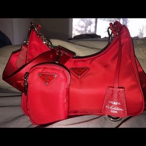Prada re edition purse 2005